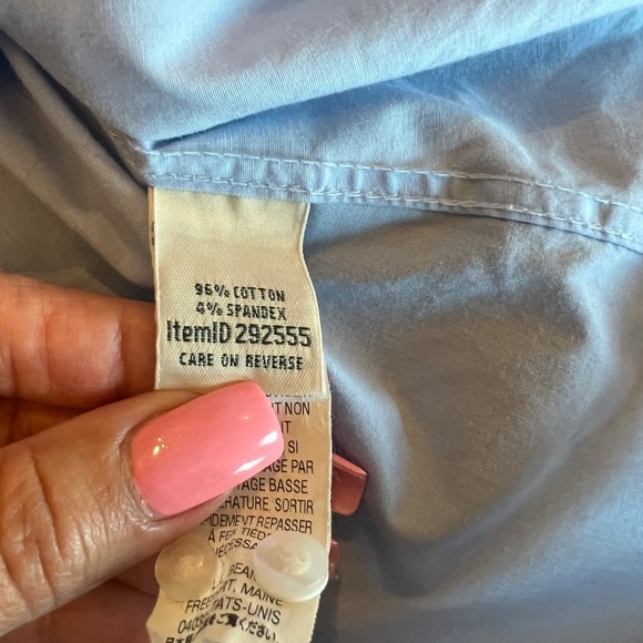 L.L. Bean Light Blue Ladies Button Down, Long Sleeve, Size Large - Picture 11 of 11
